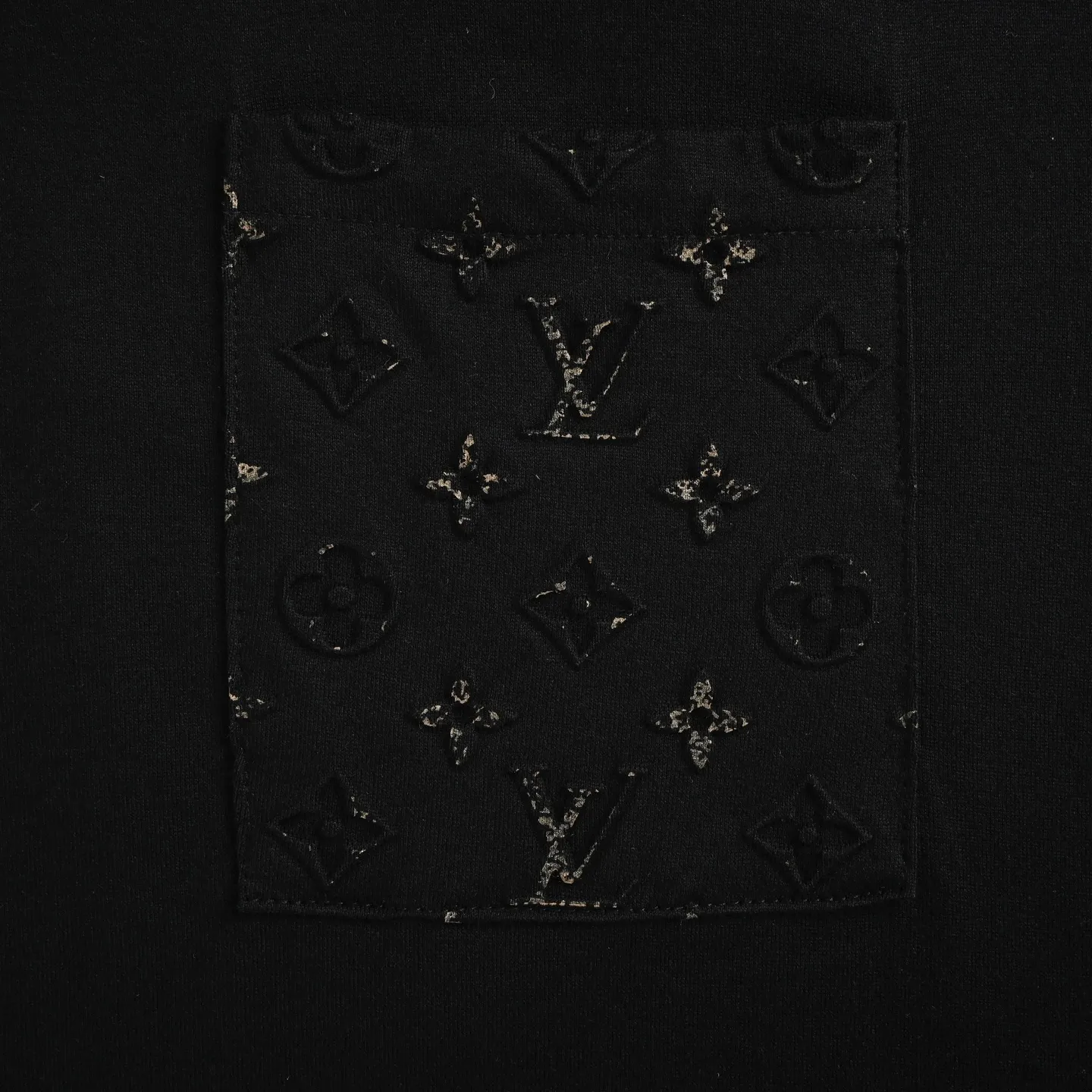 Louis Vuitton/Louis Vuitton three-dimensional embossed splicing short sleeves